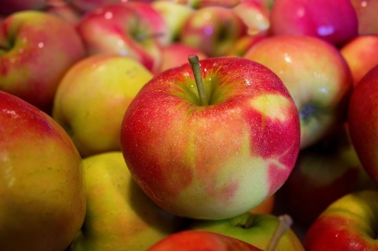 В Черемушках 19 августа проведут интерактивную программу «Яблочный спас с Хорошим настроением»