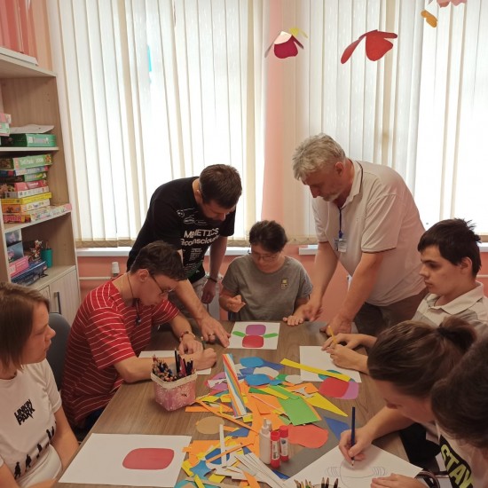 В центре реабилитации инвалидов «Бутово» прошел психолого-педагогический тренинг «Мой герой»