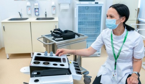 Анастасия Ракова: С начала года уже более 10 тысяч единиц оборудования поставлено в городские медицинские организации