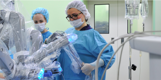 Вице-мэр Ракова сообщила о росте  доступности роботических операций в медицине