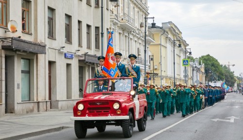 В Москве прошел пожарно-спасательный фестиваль с участием сотрудников столичного Главка МЧС