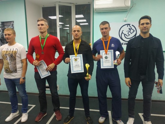 Спортсмен «Ратмира» стал победителем соревнований по гиревому спорту