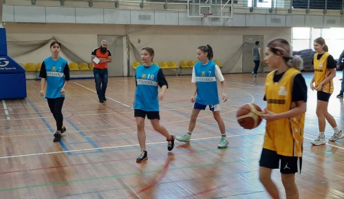 Баскетболистки центра «Юго-Запад» стали призерами спартакиады «Московский двор - спортивный двор»