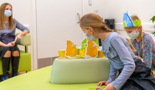 Заммэра Ракова: московским родителям больше не нужно приносить бумажные справки по болезни ребенка в кружки и секции