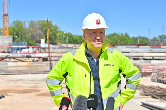 Бочкарёв: На перегоне «Варшавская» – «Каширская» Большого кольца метро заканчивается укладка рельсов