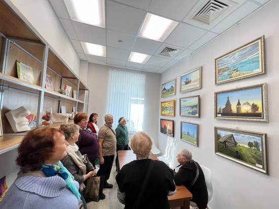 В ЦМД «Котловка» открылась выставка картин «Путешественник»