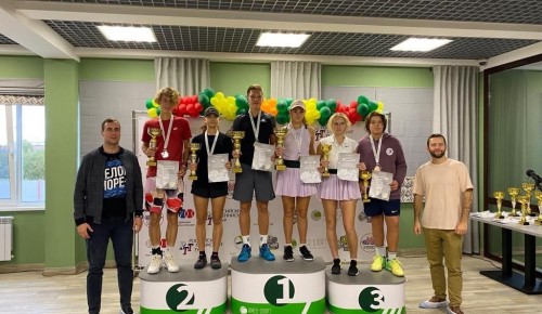 Ученик школы №109 победил на всероссийских соревнованиях по теннису «Белое море»
