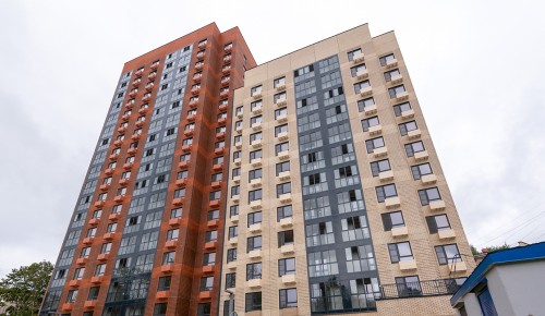 Жители Зюзина переезжают в две новостройки по программе реновации