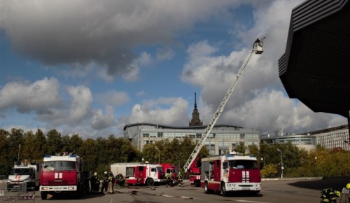 В Большом Московском государственном цирке на проспекте Вернадского  прошла тренировка пожарных