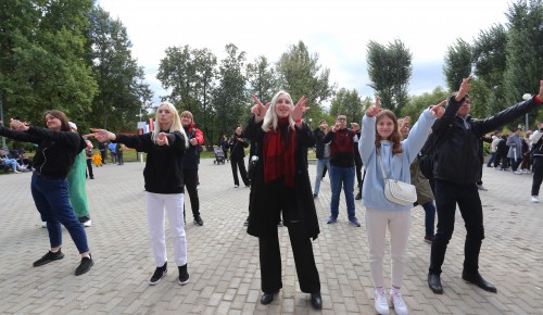 Воронцовский парк принял фестиваль "Будь в теме"