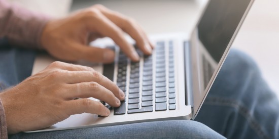 Москвичи записываются в добровольцы через онлайн-сервис на Госуслугах