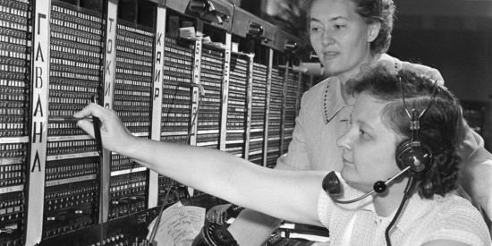 Столичный Главархив рассказал о профессии телефонистки