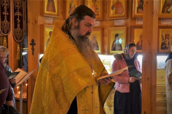 В храме патриарха Московского в Зюзине прошли праздничные богослужения