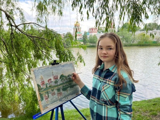 Ученица школы №1514 стала призером конкурса рисунков «Мой город Москва»
