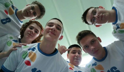 Спортсмены школы № 2103 победили в отборочном этапе соревнований по волейболу