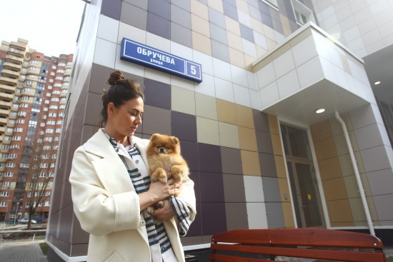 Жители ЮЗАО начали переселение по программе реновации из 19 домов в этом году