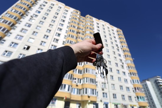 Более 1,3 тысячи семей в ЮЗАО получили квартиры по программе реновации