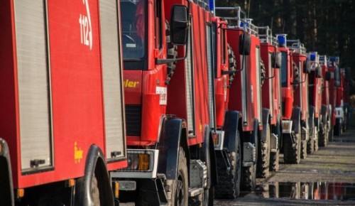 Пожарные ликвидировали возгорание в бизнес-центре в ЮЗАО