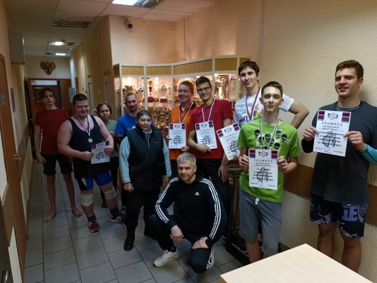 В ЦСМ «Коньково» провели районные соревнования по гиревому спорту