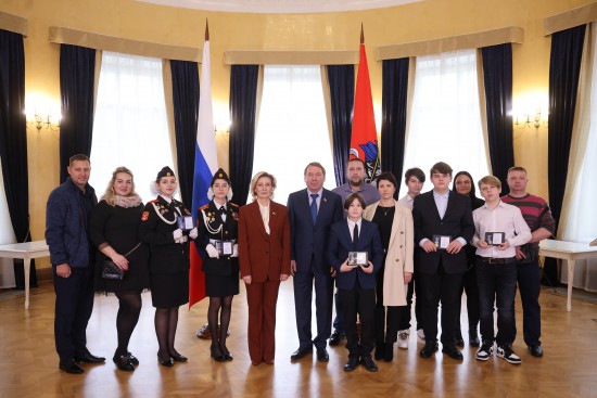 Сенатор Инна Святенко: Доблесть и смелость детей-героев достойны всемерного уважения и почета