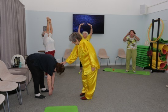 Долголетов из Ясенева приглашают на занятия цигун