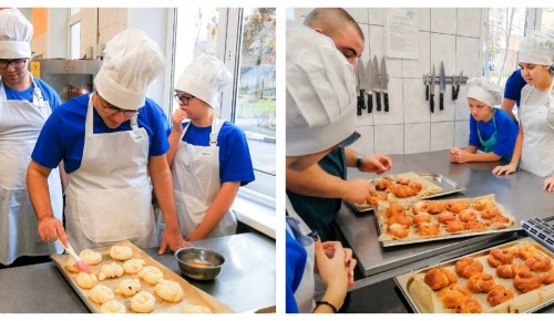 Учеников отделения «Ломоносовское» комплекса «Юго-Запад» научили готовить сдобные булочки