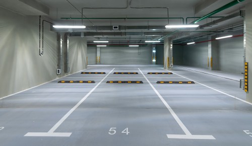 В Ясеневе на торги выставили парковку на 39 машино-мест 