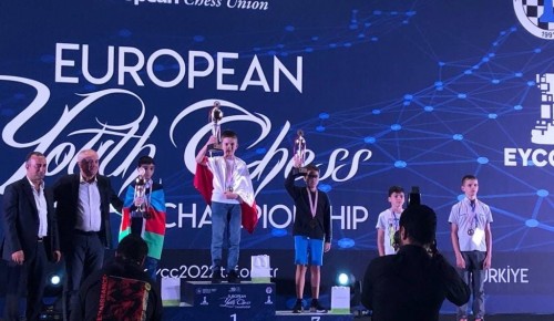 Ученик школы №2007 завоевал бронзовую медаль на детско-юношеском первенстве Европы по шахматам