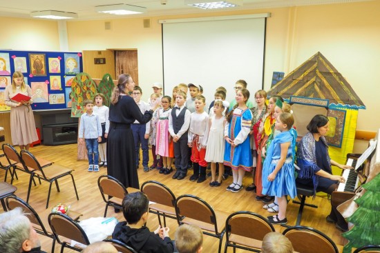 В Воскресной школе храма Бориса и Глеба в Зюзине состоялся детский праздник