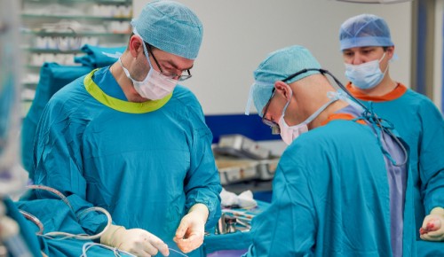 В НИИ неотложной детской хирургии и травматологии проходят стажировку врачи из ЛНР