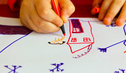 Предновогодние встречи в центре поддержки семей мобилизованных дарят заряд доброты всем гостям