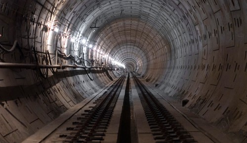 Щит «Ольга» проложил тоннель под станцией «Академическая»