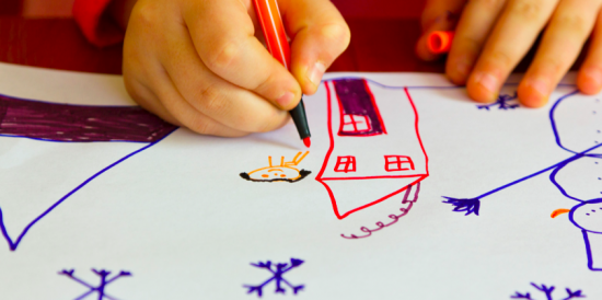 Предновогодние встречи в центре поддержки семей мобилизованных дарят заряд доброты всем гостям