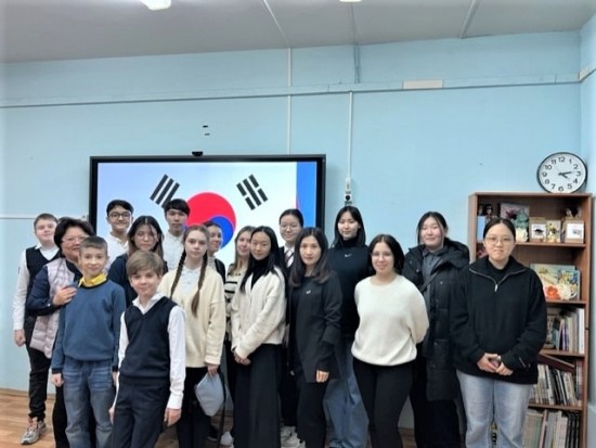 Ученица школы №17 стала призером всероссийской олимпиады по корейскому языку