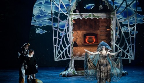 Театр Михалкова приглашает на спектакль «Рыжая волшебница» 10 декабря