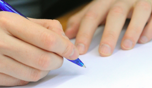 Московские школьники и родители учеников присоединились к акции «С теплом в сердце»