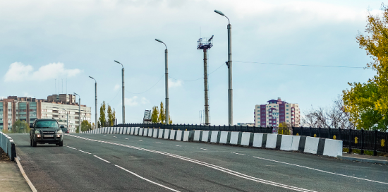 Коммунальщики столицы восстановили ключевой путепровод в центре Луганска