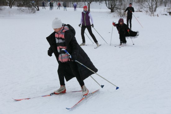 Юные жители округа могут записаться в бесплатные секции по лыжным гонкам