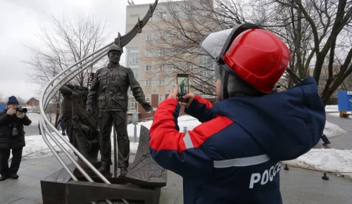 Открытие памятника «Слава московским энергетикам» на ул. Вавилова