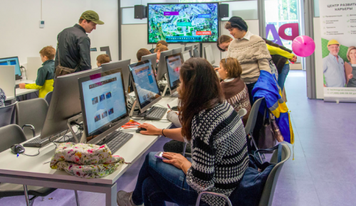 В «Технограде» провели интенсивы по научно-техническим дисциплинам для подростков с новых территорий