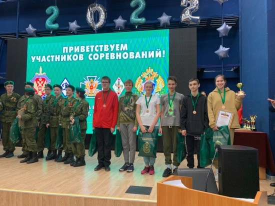 Команда школы №113 стала призером городских соревнований кадетских классов