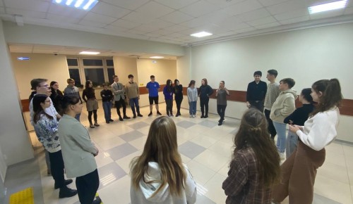 Ученики школы №554 поучаствовали в мастер-классе «Умение-общение»