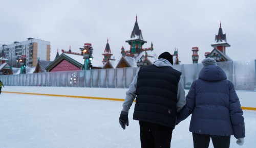 Где покататься на коньках на юго-западе Москвы