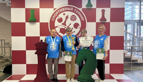 Великолепная четверка. Команда из ЮЗАО стала победителем в шахматном турнире «Игр долголетия»