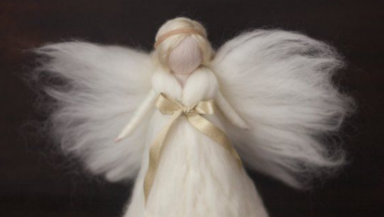 В галерее «Нагорная» 22 января пройдет бесплатный мастер-класс «Крещенский ангел»