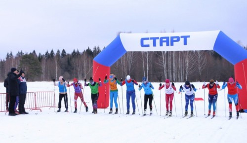 В университете им. В.Я. Кикотя подвели итоги первенства по лыжным гонкам среди подразделений