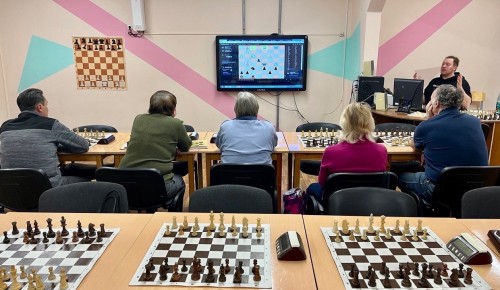 «Долголеты» Южного Бутова могут записаться в секцию шахмат