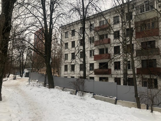 Четыре дома в Зюзине демонтируют по программе реновации