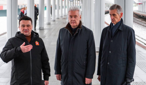 Собянин и Воробьёв открыли 14-й современный пригородный вокзал на Калужском направлении МЖД