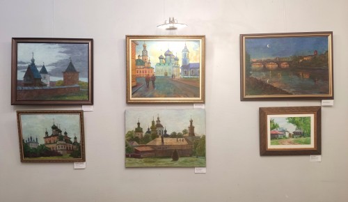 В галерее «Листок» состоялось открытие выставки живописи «Жемчужины России» 